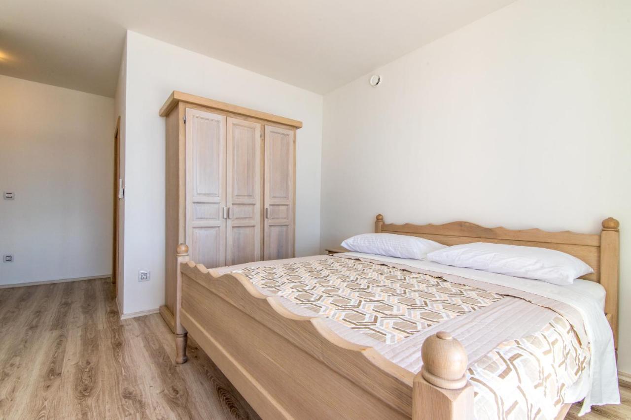 Apartments Villa Marija II 비오그라드나모루 외부 사진