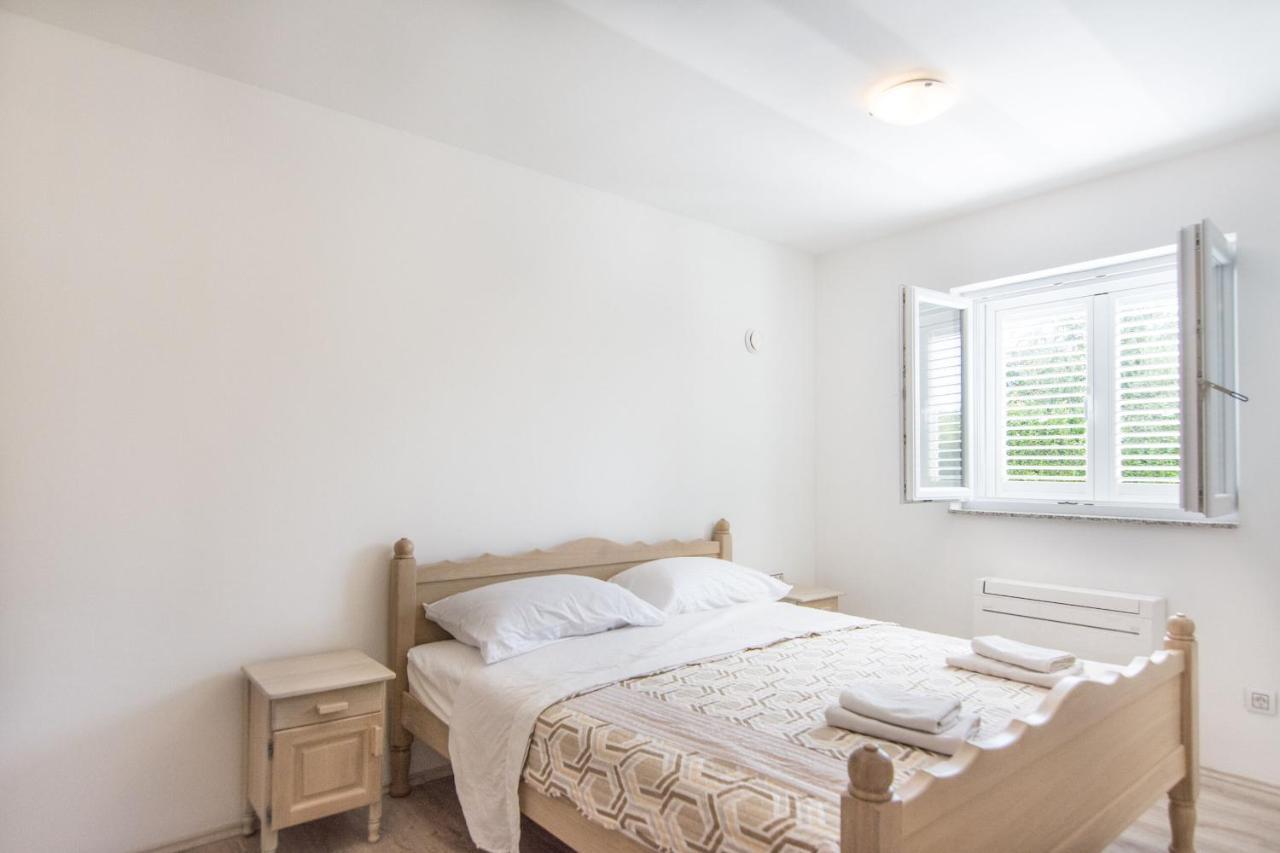 Apartments Villa Marija II 비오그라드나모루 외부 사진